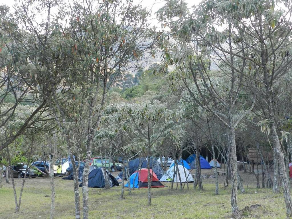 Hotel Camping Do Noel - Chales São Tomé das Letras Exteriér fotografie